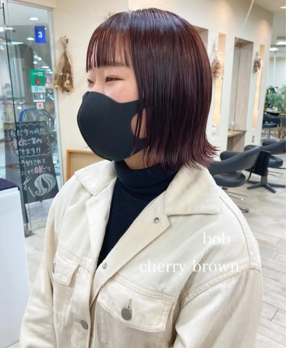 ショート カラー 切りっぱなしボブ ショートボブ ハンサムショート ブラウンカラー ボブ カット ヘアカラー トリートメント 初めてのショート お任せください✂️のヘアスタイル