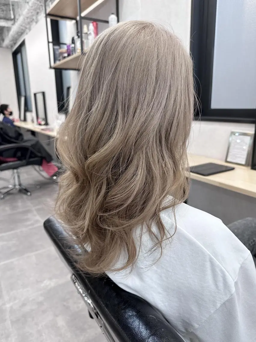 セミロング カラー ヘアアレンジ ヘアカラー トリートメント 💎lino _by _ACNE💎 🧸のヘアスタイル
