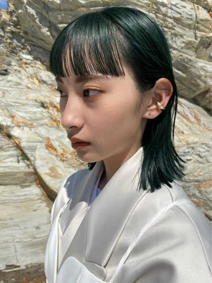 ショート ヘアカラー 美髪・シールエクステ ホソタニリョウコのヘアスタイル