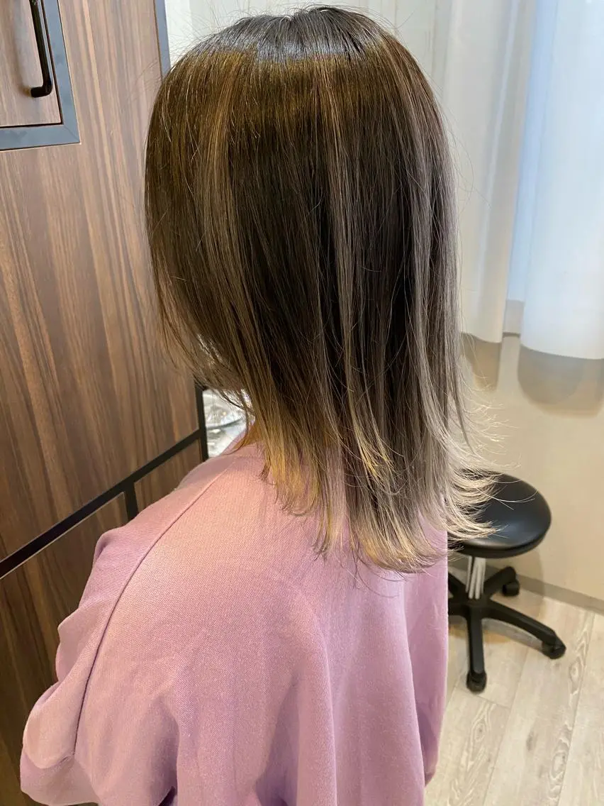 ミディアム 西院/ TAKAのヘアスタイル