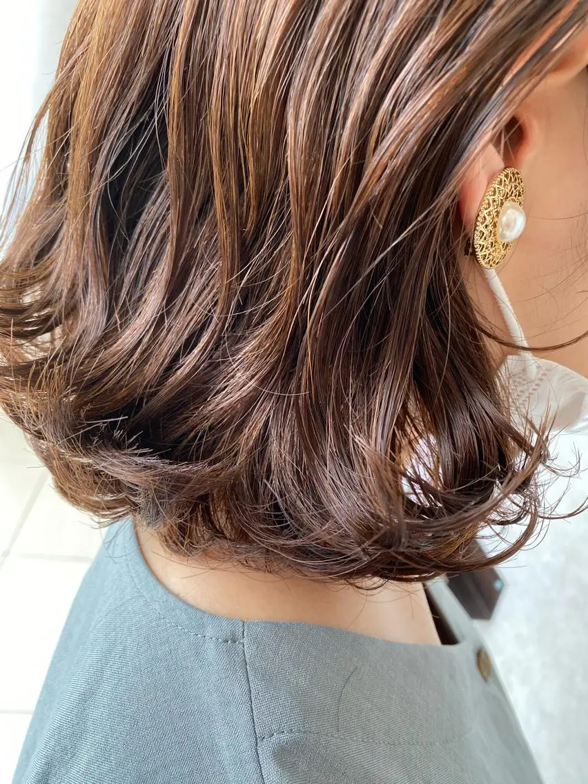 ミディアム パーマ 浦口友華 ♡  暖色系カラーのヘアスタイル