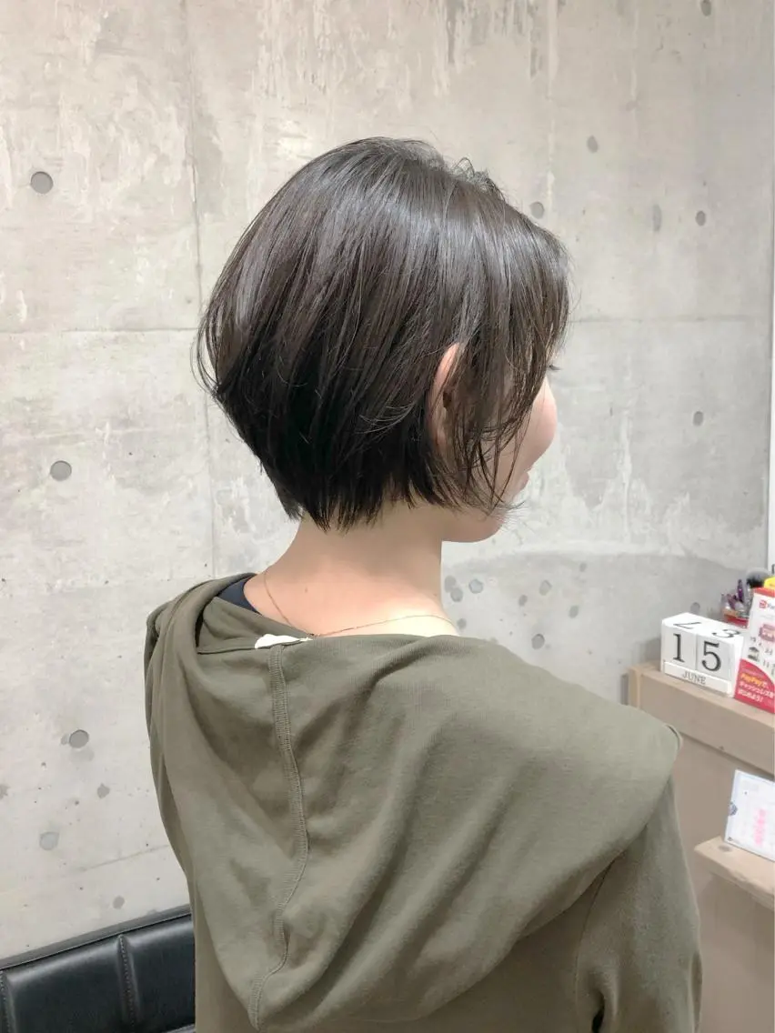 ショート カラー 増山 大起のヘアスタイル