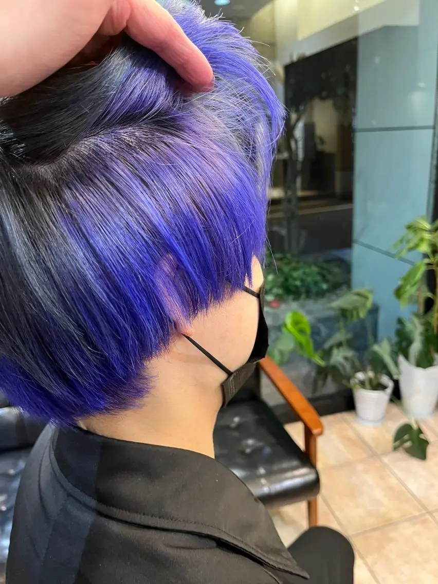 ショート カラー ダブルカラー グラデーションカラー ハイライトカラー イルミナカラー インナーカラー BUCKS【天王寺】 バックス【駅30秒】のヘアスタイル