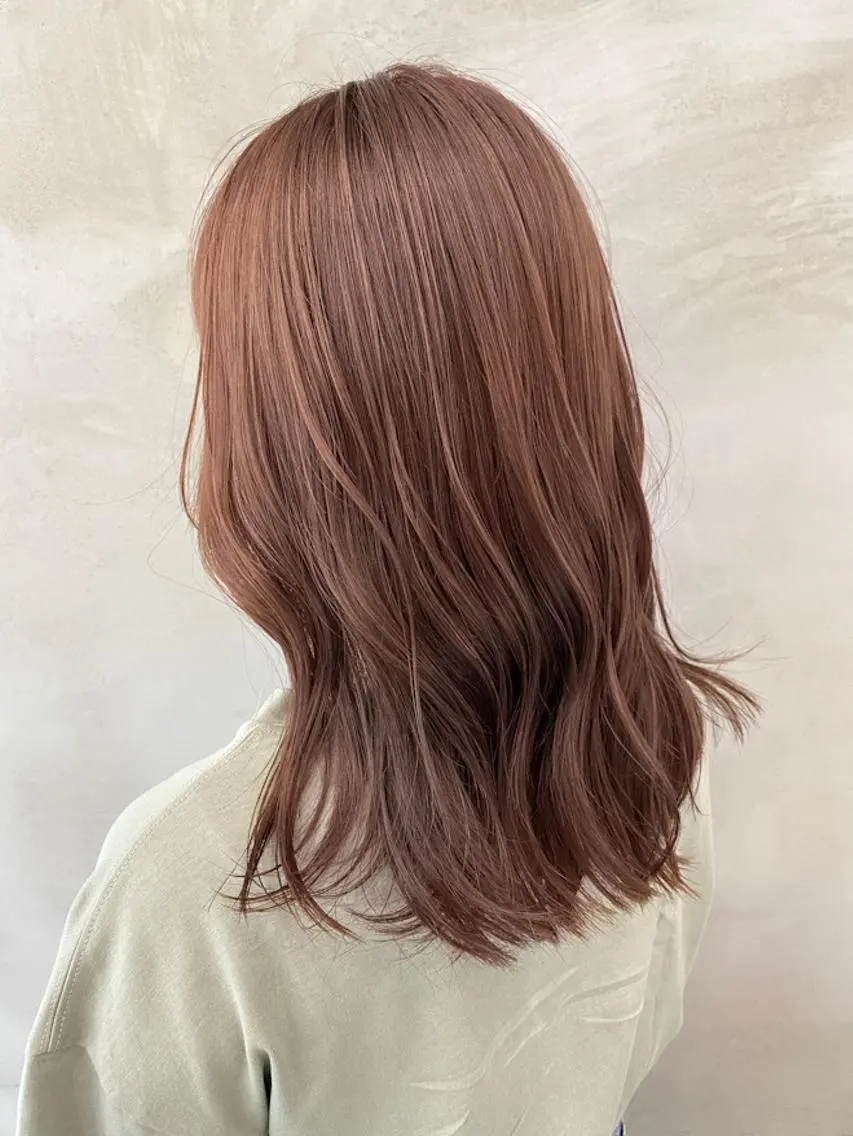 ミディアム カラー ブリーチ ダブルカラー ヘアカラー トリートメント 🫧透明感カラー🫧 OIKAWAのヘアスタイル