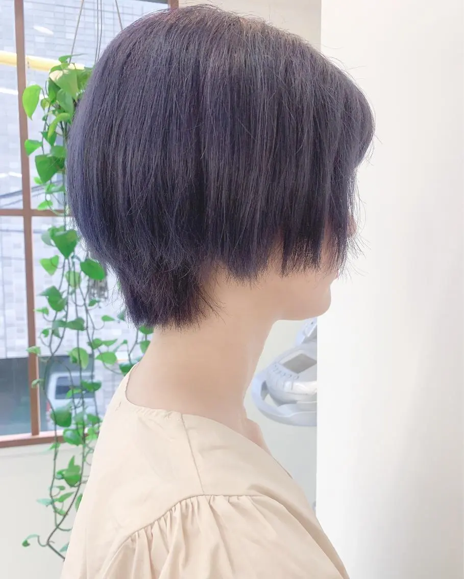 ショート カラー ブリーチ ラベンダーカラー 眉毛ワックス konomiの眉毛・アイブロウイメージ