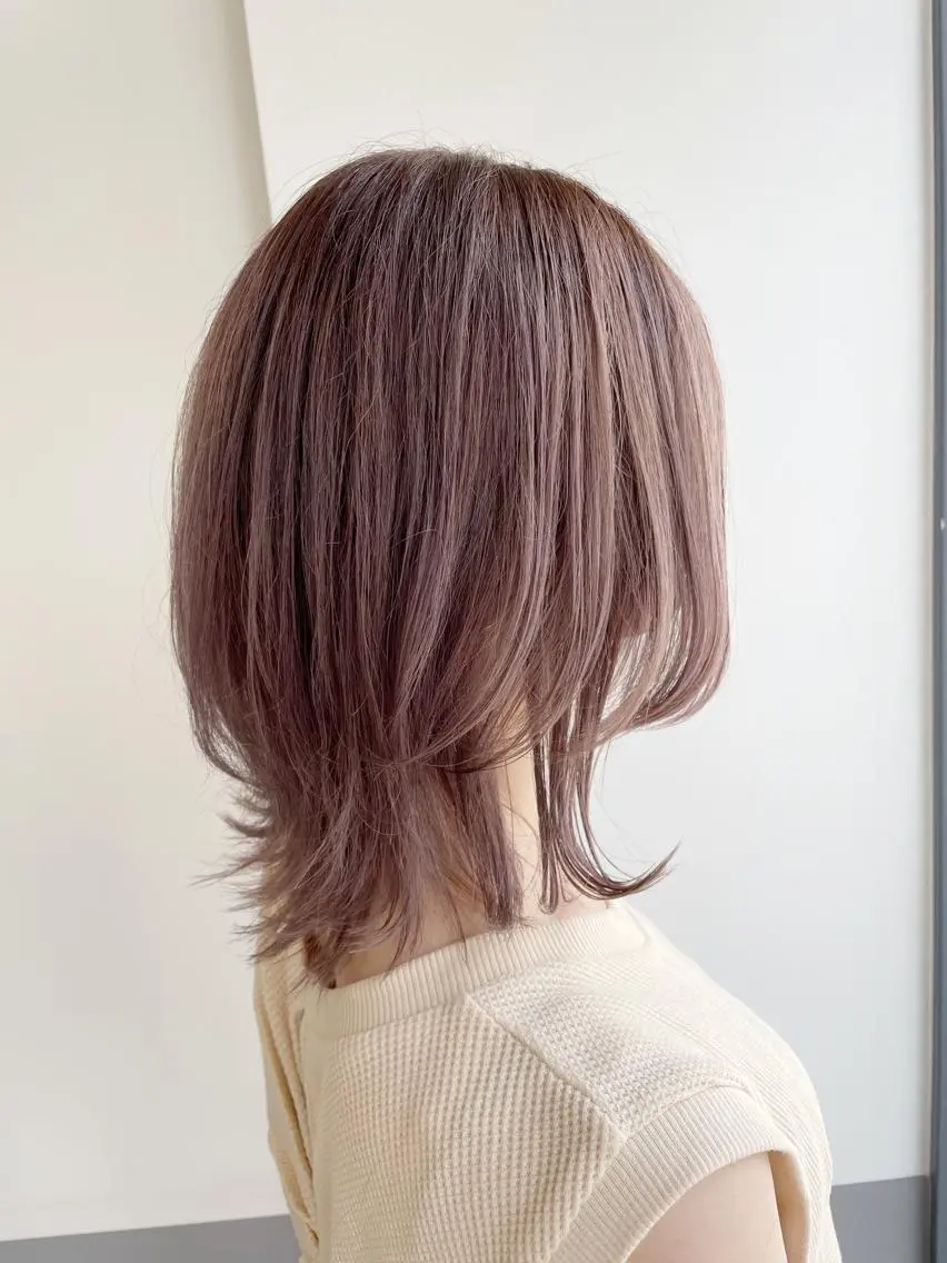 ミディアム カラー ブリーチ グレージュ ラベンダーカラー ラベンダーグレージュ ラベンダーグレー レイヤー/髪質改善✨ sumi(スミ)のヘアスタイル