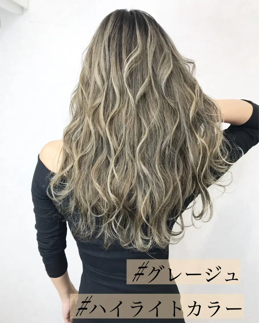 ロング カラー ヘアアレンジ グレージュ ハイライトカラー ハイライト ヘアカラー TATSUYA アートディレクターのヘアスタイル