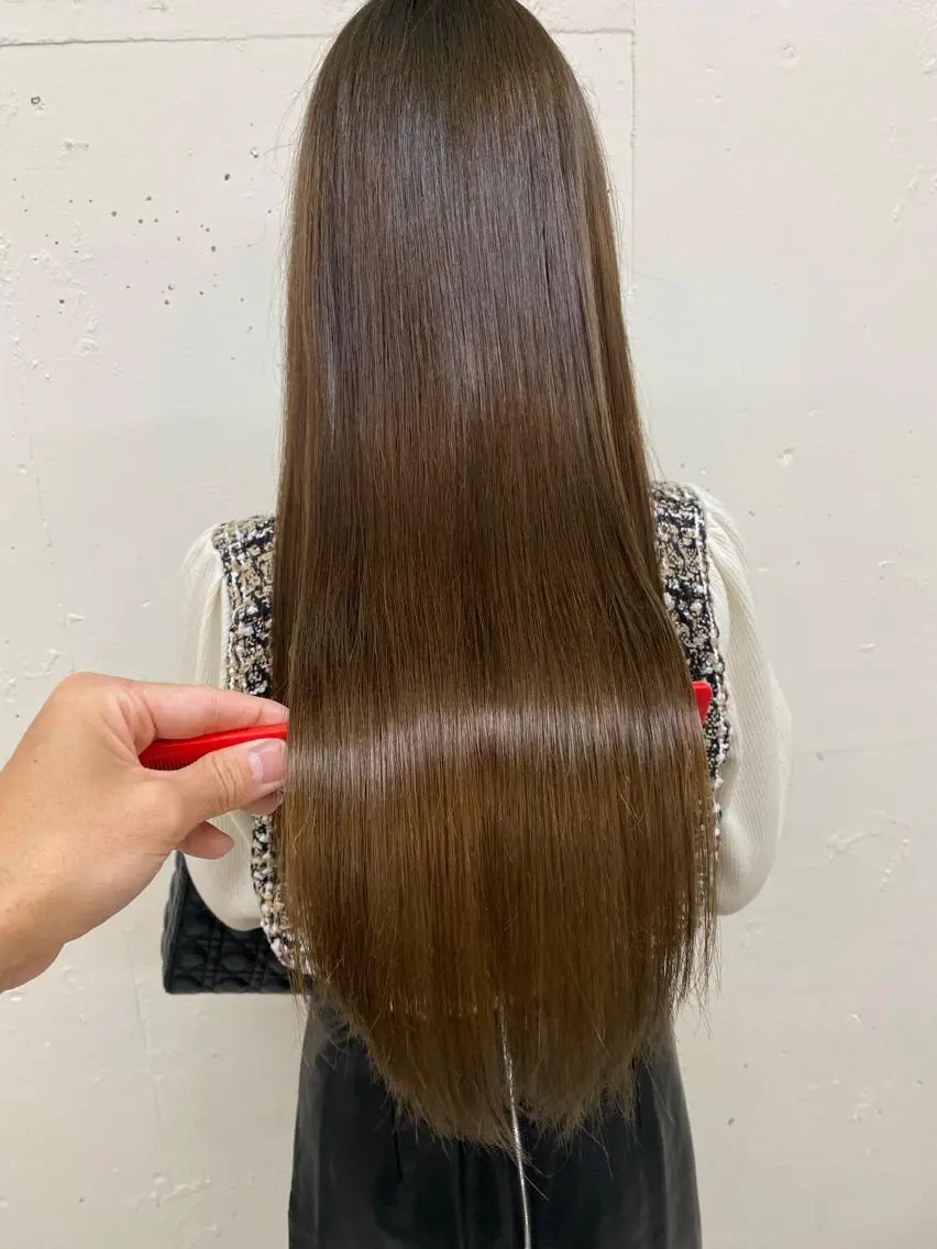 ロング ヘアカラー トリートメント 大人可愛い顔周り・ 縮毛矯正/ショウのヘアスタイル