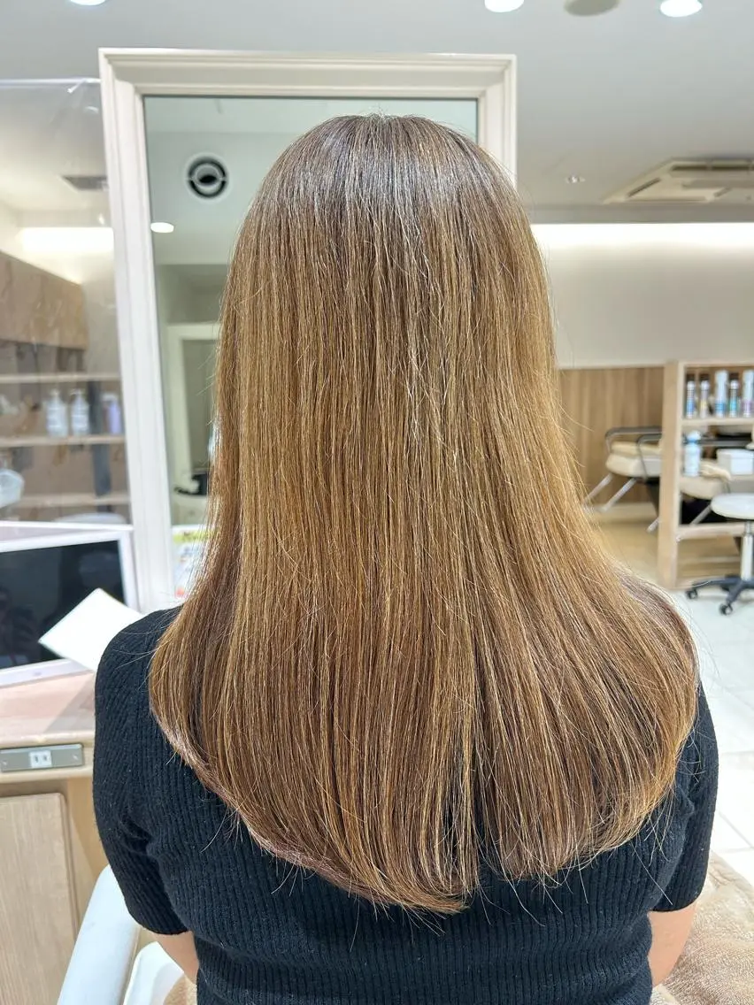 ロング カラー 銀座シロー　村山 レツのヘアスタイル