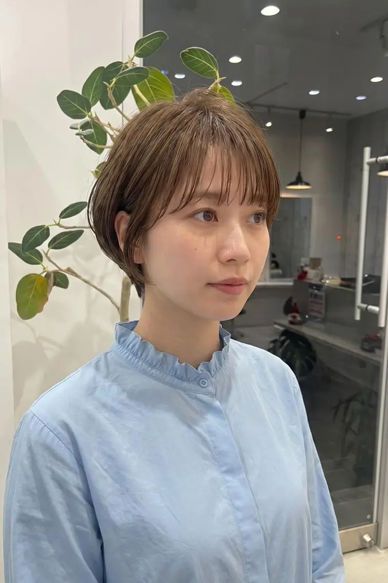 ショート tre.甲子園口店/ レイヤーカットのヘアスタイル