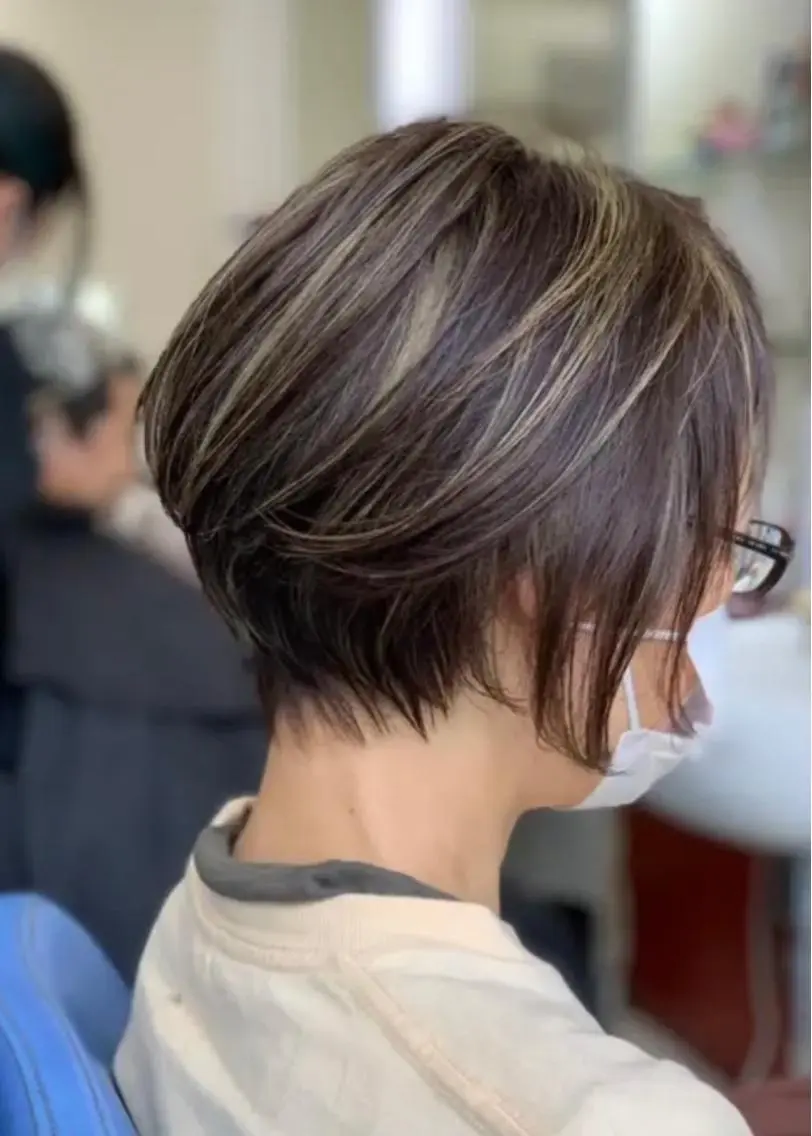 ショート エンドウ コウスケのヘアスタイル