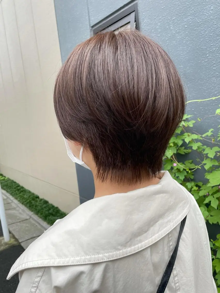 ショート ショートヘア メンズパーマ、カラー 大募集村上莉奈のヘアスタイル