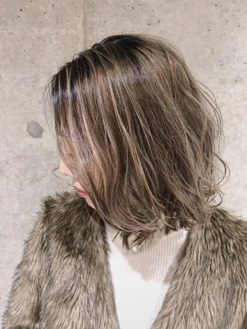 ミディアム カラー グラデーションカラー ヘアカラー トリートメント 🧡ショートの達人 🧡SHOのヘアスタイル