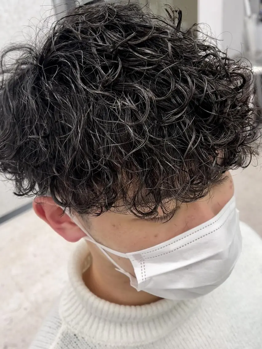 ショート 京都河原町 メンズパーマ助川龍哉のヘアスタイル