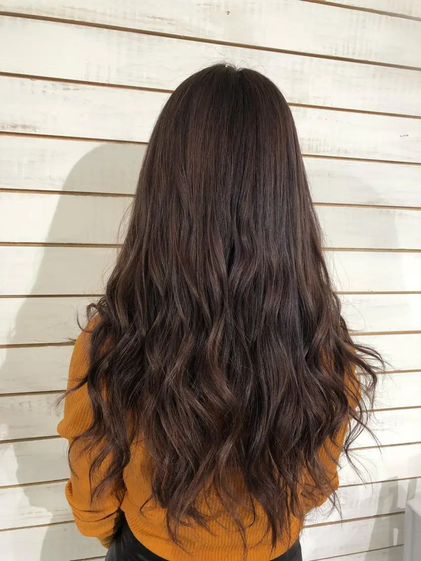 ロング カラー パープルカラー カット ヘアカラー トリートメント 🧡艶髪/エクステ 🫧🧡YUKI❄️のヘアスタイル