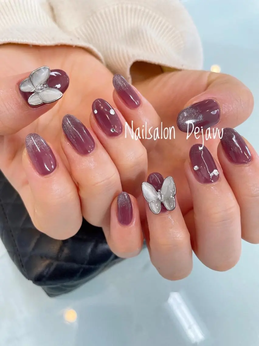 ネイル アートネイル ジェルネイル マグネットネイル ワンカラーネイル ストーンネイル ハンドネイル Nailsalon Dejavuのネイルデザイン
