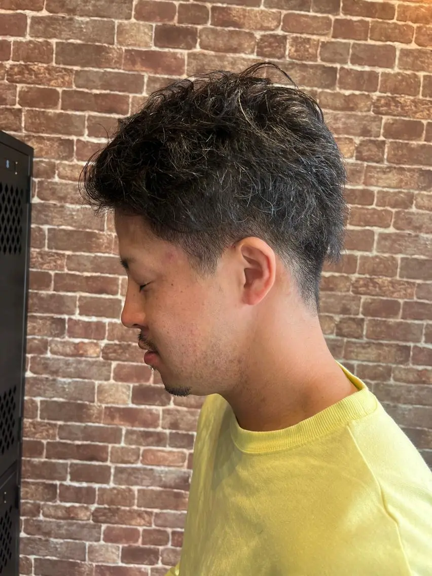 ショート カラー パーマ ヘアアレンジ メンズ キッズ ネイル マツエク・マツパ アイブロウ メンズブリーチ メンズハイライト メンズインナーカラー メンズ韓国風 ブリーチ 久木原 ゆりのヘアスタイル