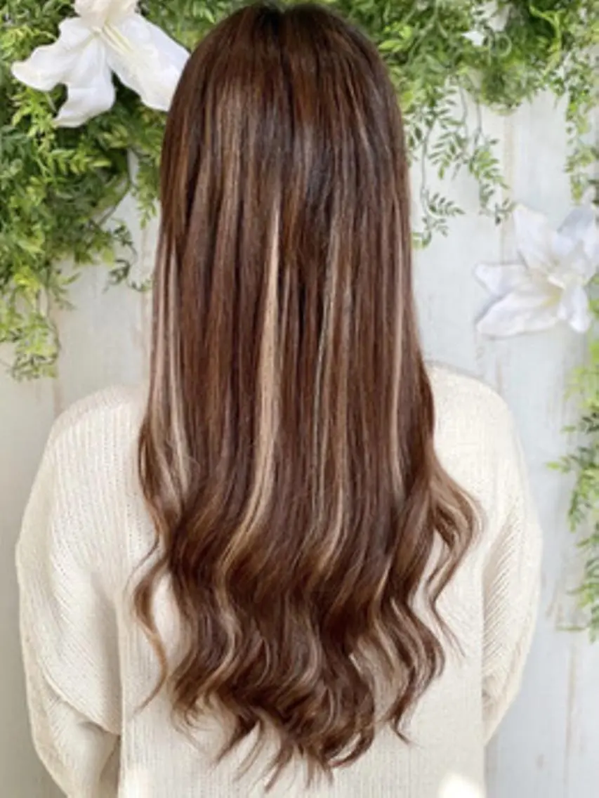 ロング カラー パーマ ヘアアレンジ 大阪レミーエクステ チビ編み込みのヘアスタイル