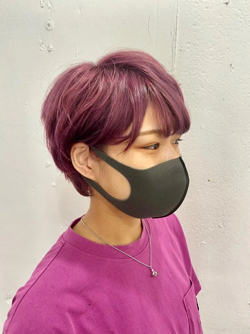 ショート カラー ブリーチ ピンクカラー 久木原 ゆりのヘアスタイル