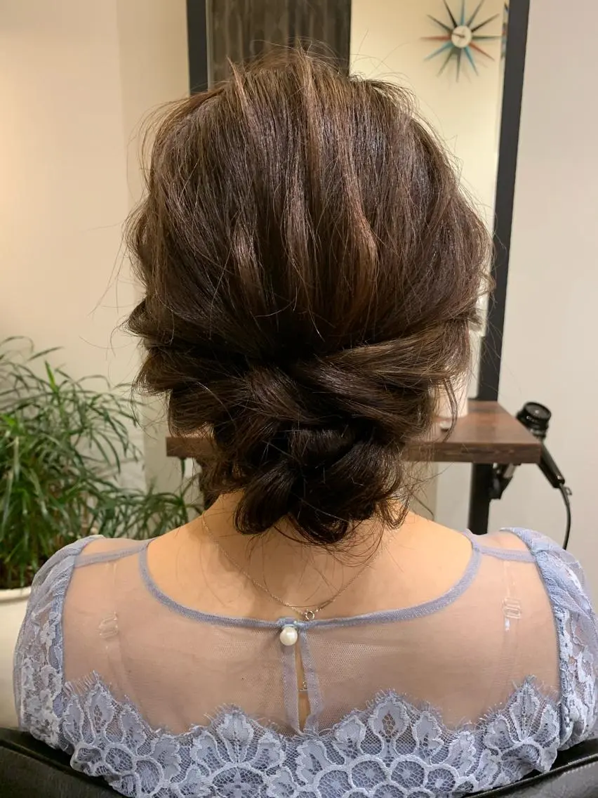 ロング ヘアアレンジ 伊藤 裕貴のヘアスタイル