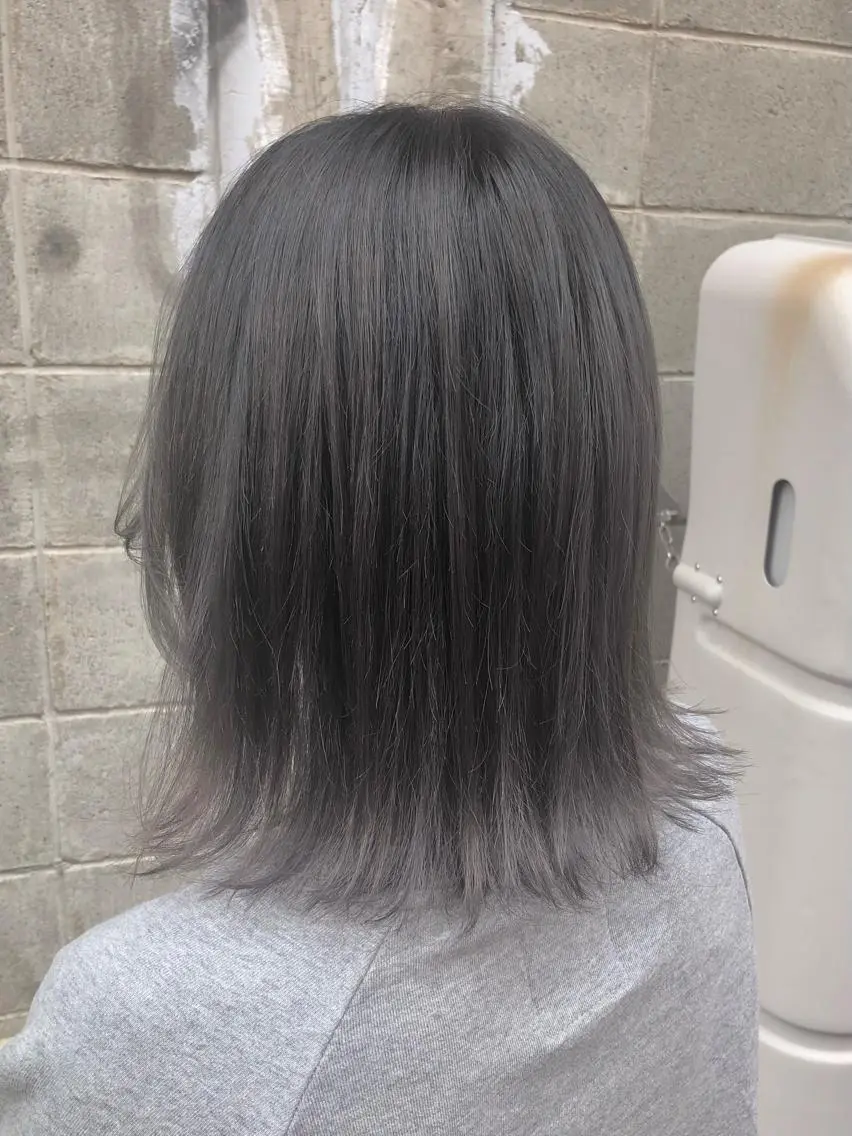 ミディアム カラー 最高級エクステ /羽エクステ白石宇由のヘアスタイル