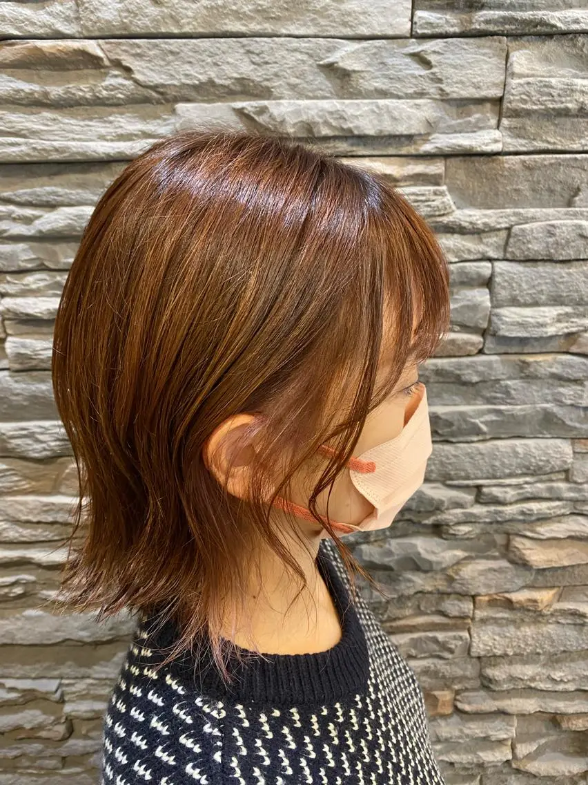 ミディアム 山浦 貴恵のヘアスタイル
