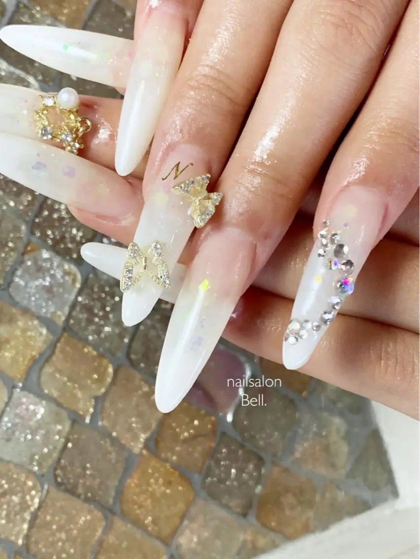 ロング ネイル ハンドネイル Y. Reonaのネイルデザイン