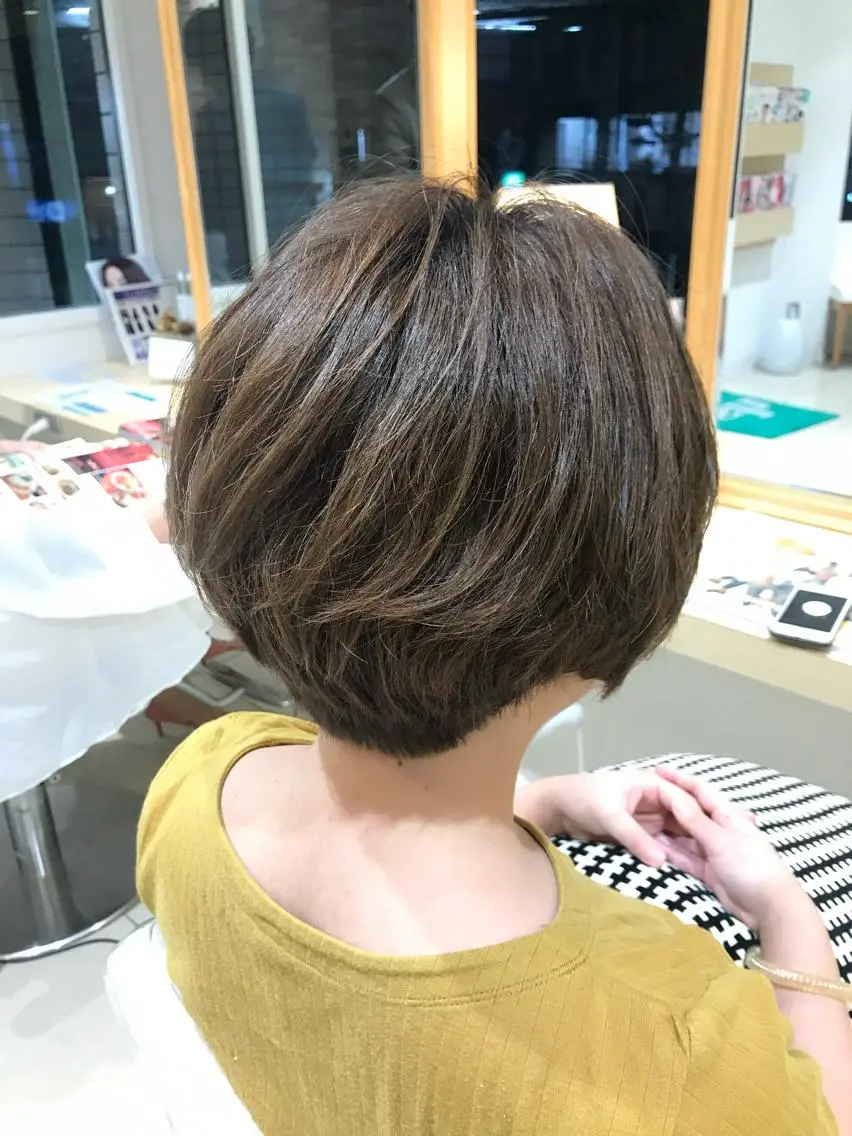 ショート パーマ 30代からの大人 ショートのヘアスタイル