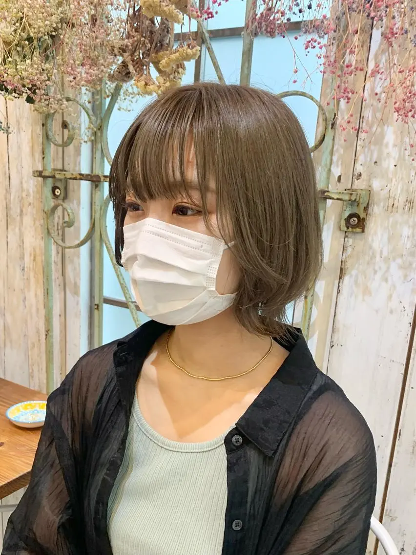 ミディアム カラー ベージュカラー ボブ くびれヘア 髪質改善☆ 縮毛矯正miyuのヘアスタイル