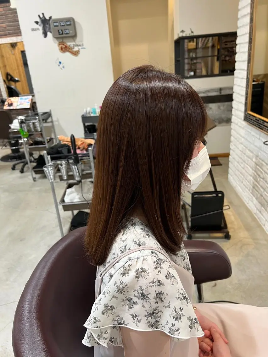 セミロング カラー ヘアアレンジ キッズ バレイヤージュ ベージュカラー ブリーチ ケアブリーチ 透明感カラー カット ヘアカラー トリートメント 五反田 美容院☆張 明星☆韓国ヘアのヘアスタイル