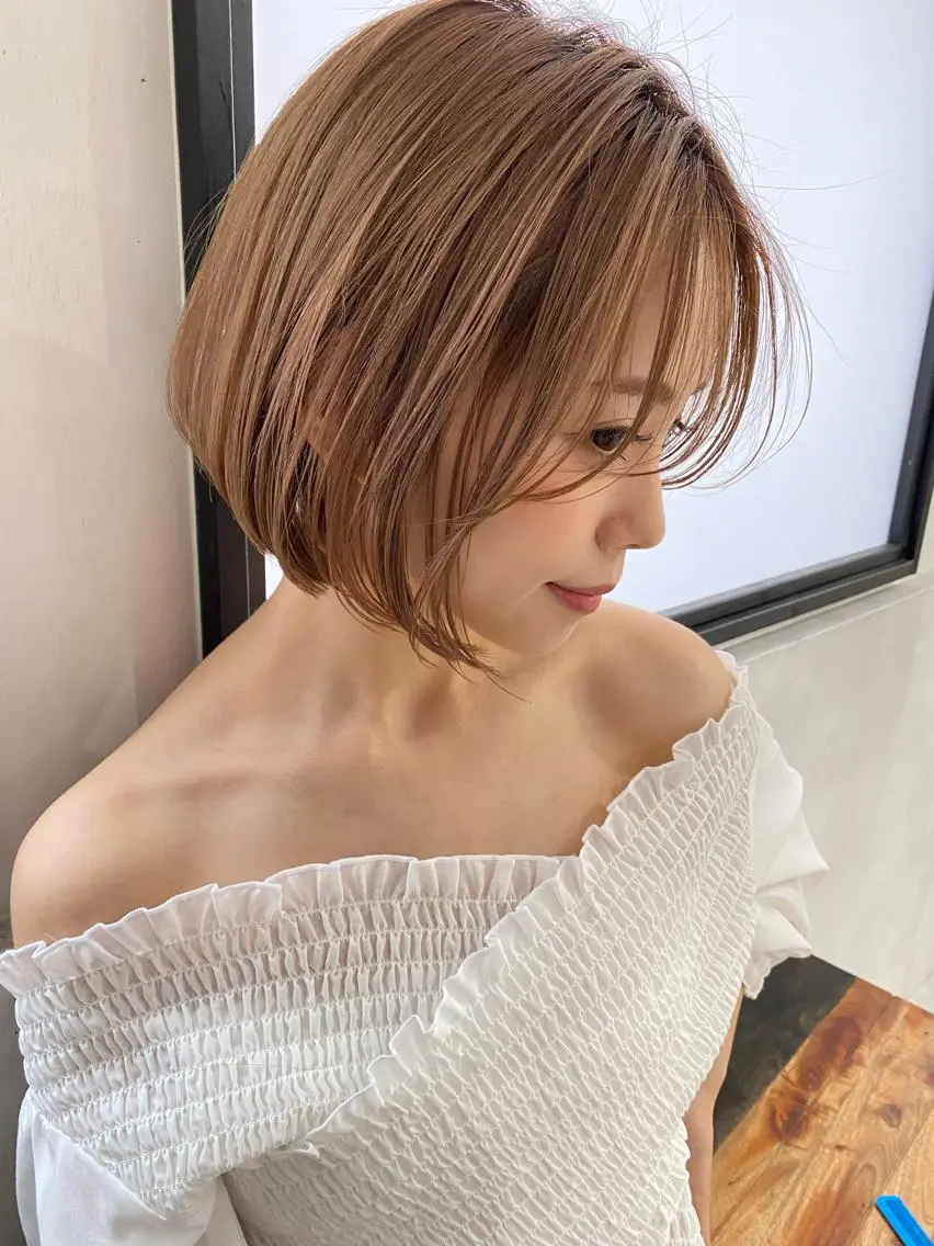 ショート カラー カット ヘアカラー 顔まわりカラー特化 赤津百合絵のヘアスタイル