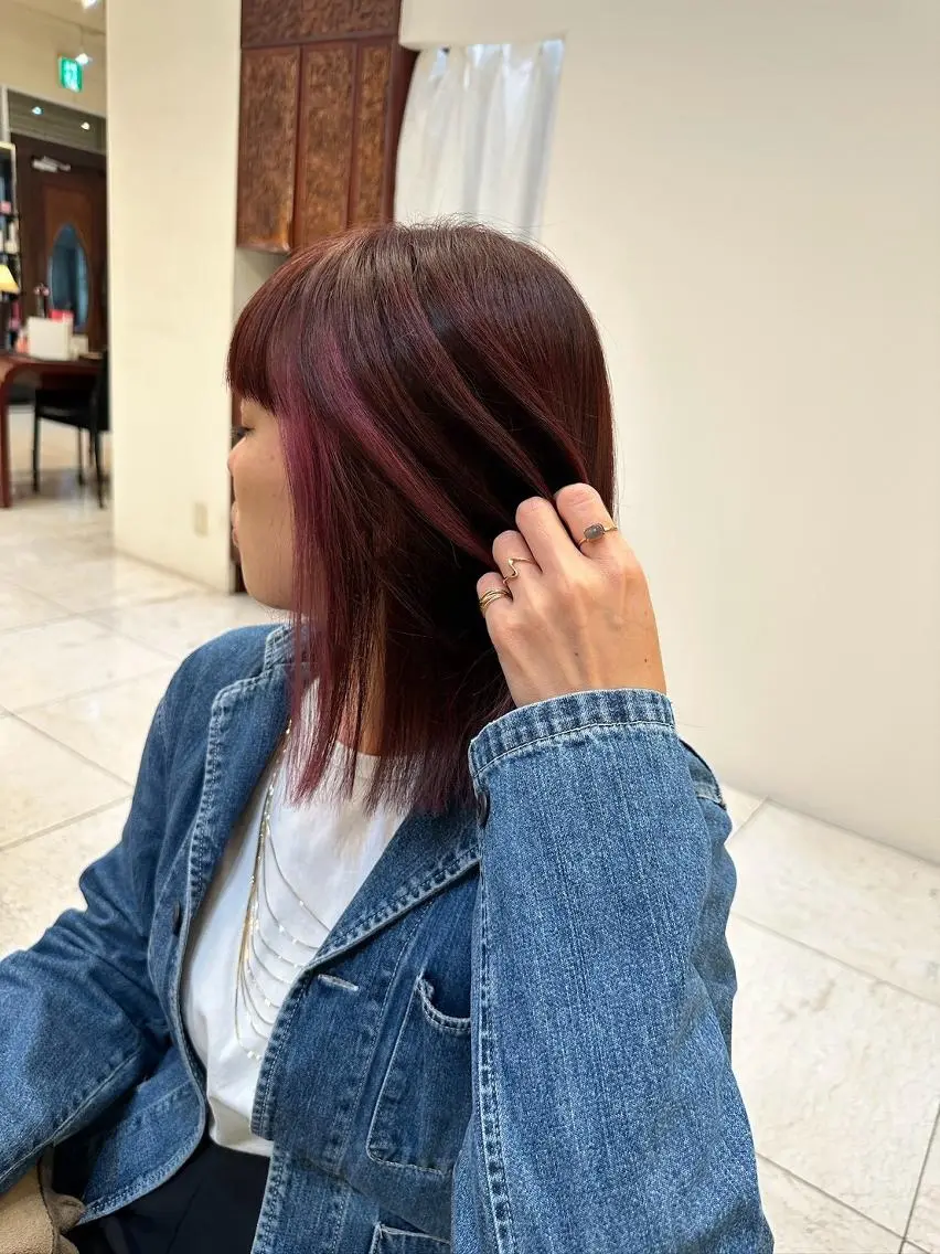 セミロング カラー ヘアカラー レイヤー 髪質改善 fiti横須賀中央のヘアスタイル