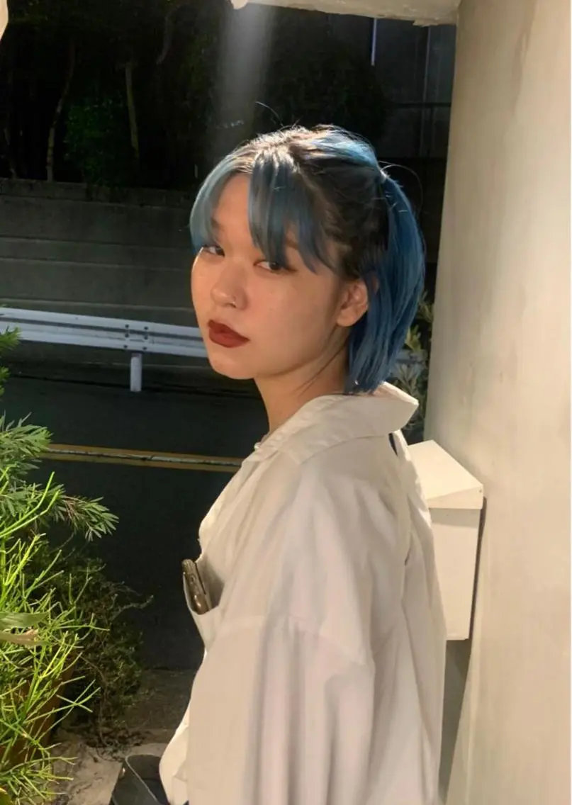 ショート カラー バレイヤージュ ブリーチ ケアブリーチ デザインカラー ダブルカラー スパイラルパーマ 🌐hina⭐️のヘアスタイル
