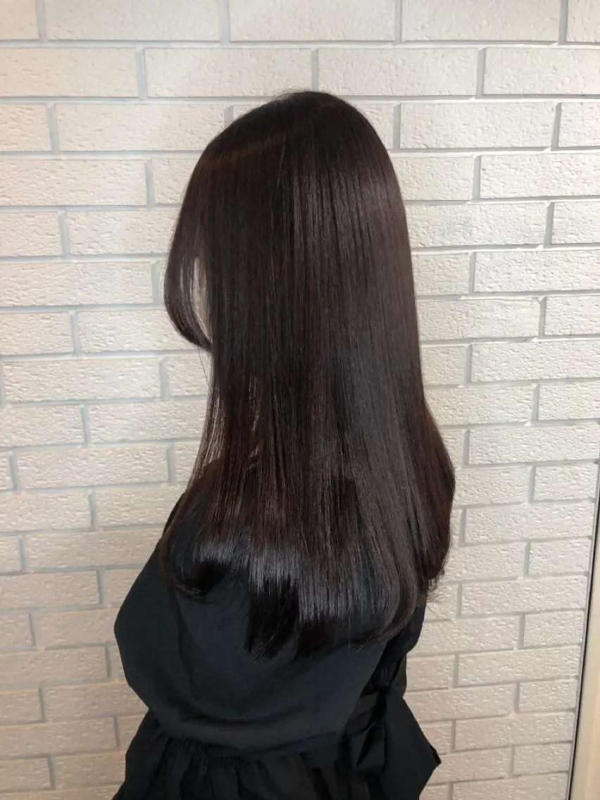 ロング 艶カラー🩵💛 NANAのヘアスタイル