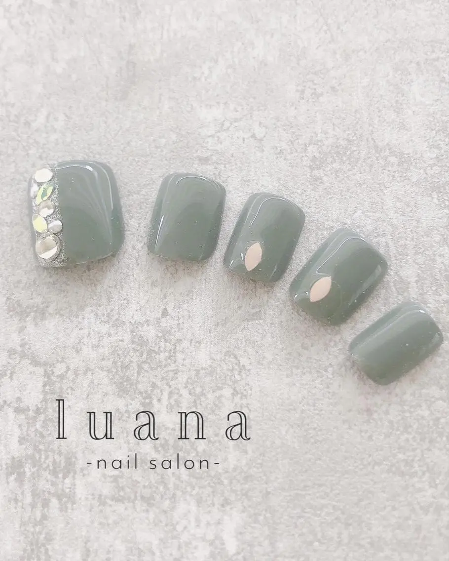 ネイル フットネイル フットネイル luana ネイルサロンのネイルデザイン