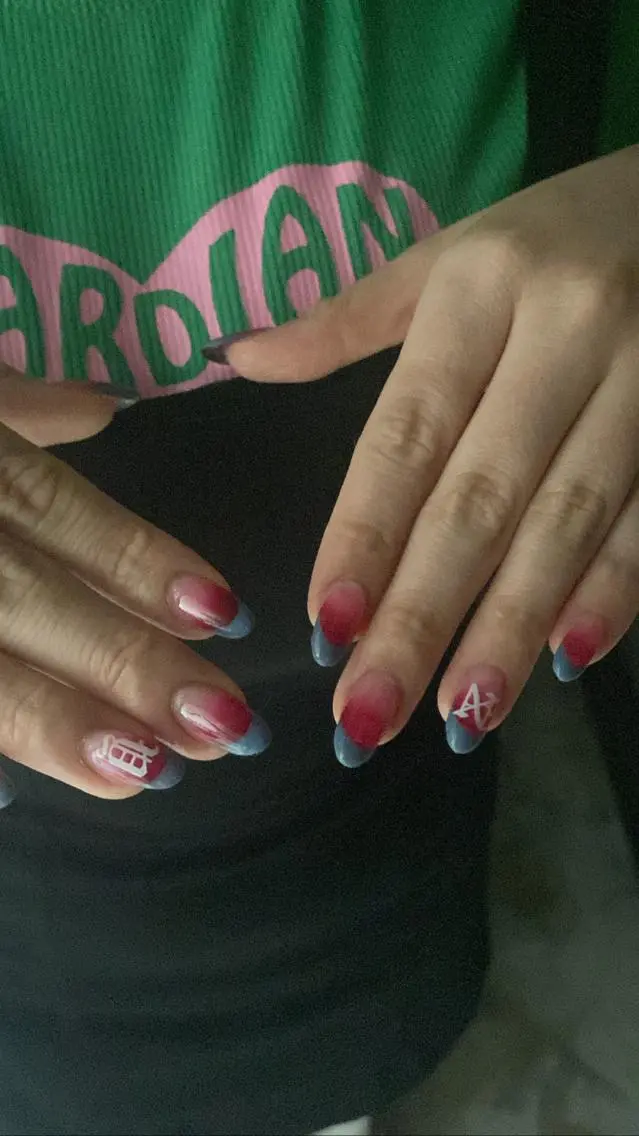 ロング カラー ネイル tetty nailsalonのネイルデザイン