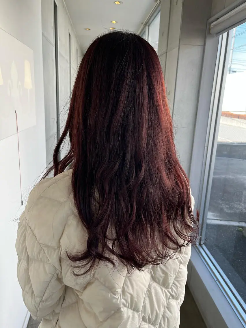 ミディアム おせ ちさとのヘアスタイル