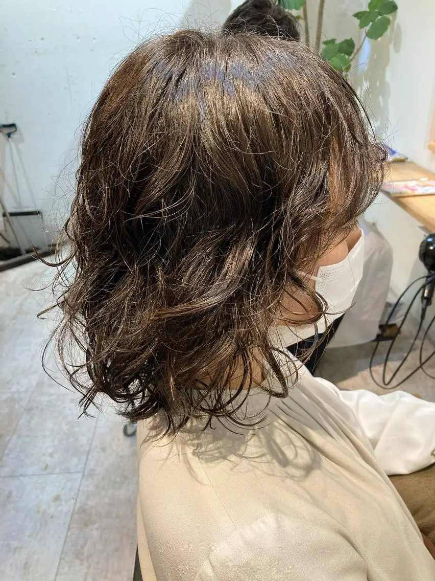 ミディアム パーマ ミディアムパーマ 【女性指名No.1】 西口直子のヘアスタイル
