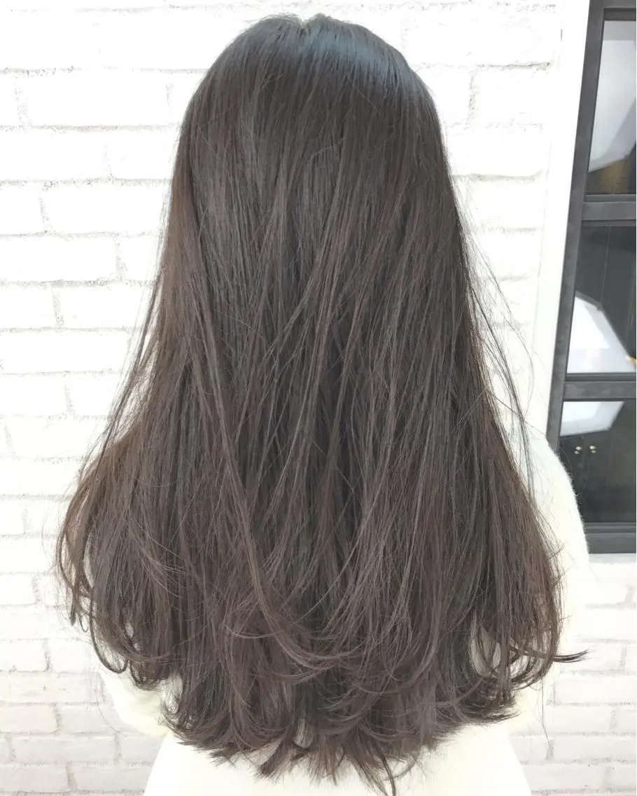 セミロング TOMOYA/ ショート、レイヤーのヘアスタイル