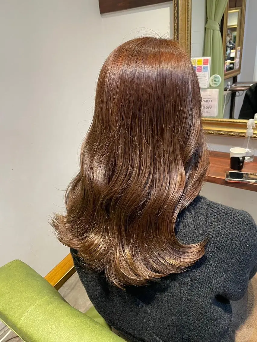 ミディアム カラー ショートボブ ボブ くびれヘア 顔周りカット カット ヘアカラー newi saLyu ネウィ　サリューのヘアスタイル