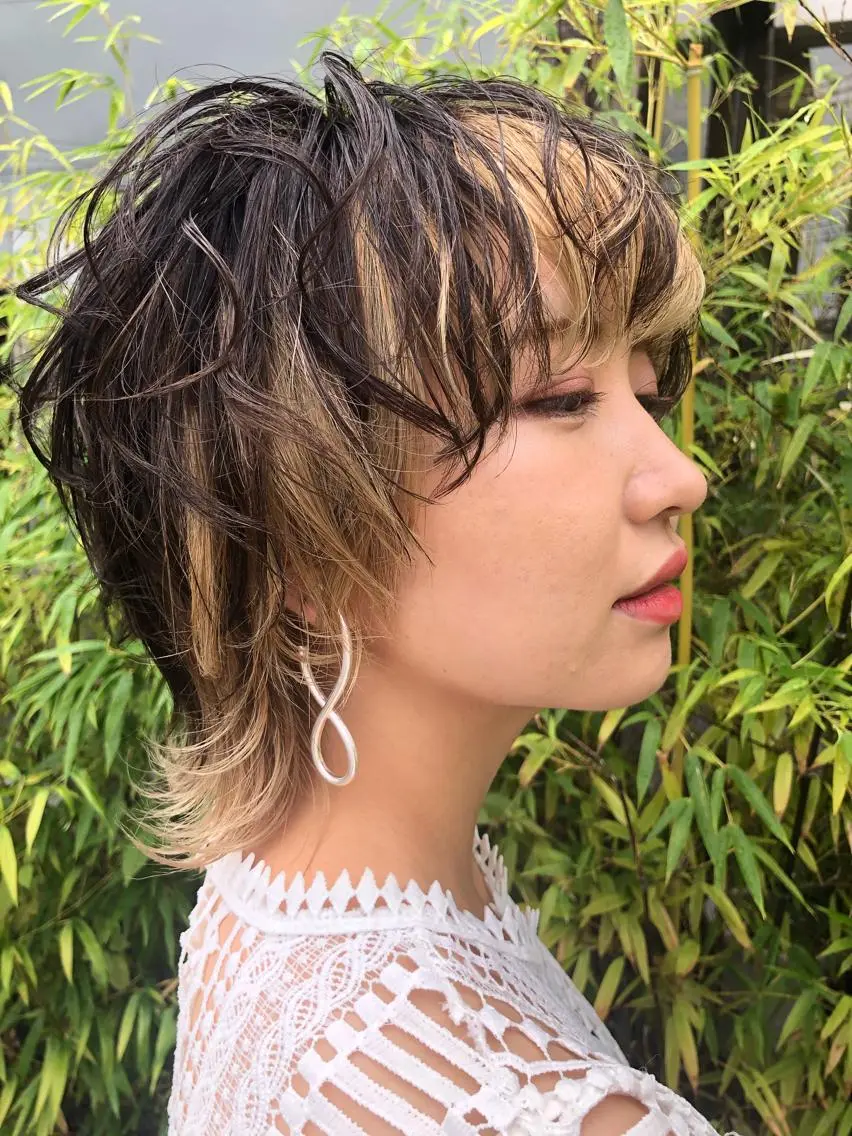 ショート カラー himeka🪽 アレンジ/ブリーチのヘアスタイル