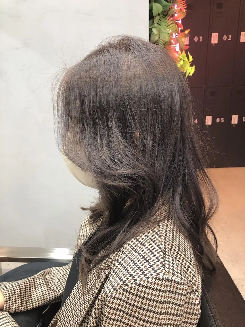 ミディアム 顔周りカット 韓国風ヘア レイヤーカット 小顔カット カット ヘアカラー トリートメント 【愛され小顔カット】 YOSHIKIのヘアスタイル