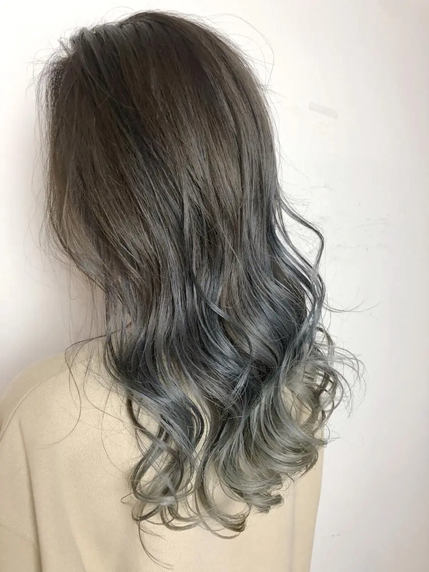 ミディアム カラー ラベンダーカラー 【白髪ぼかし】 矢内　夏輝のヘアスタイル