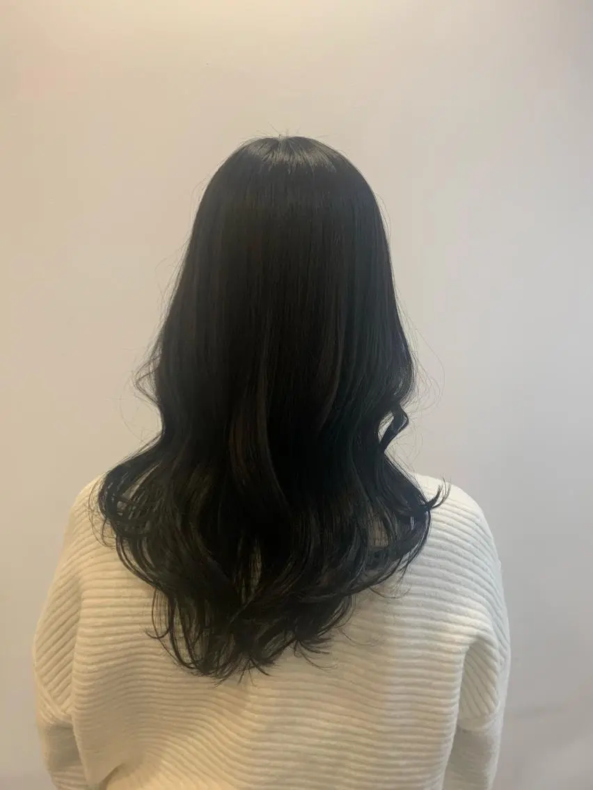 ロング カラー ヨシンモリ 韓国風ヘア レイヤーカット 韓国🇰🇷髪質改善 Chisaki치사키のヘアスタイル