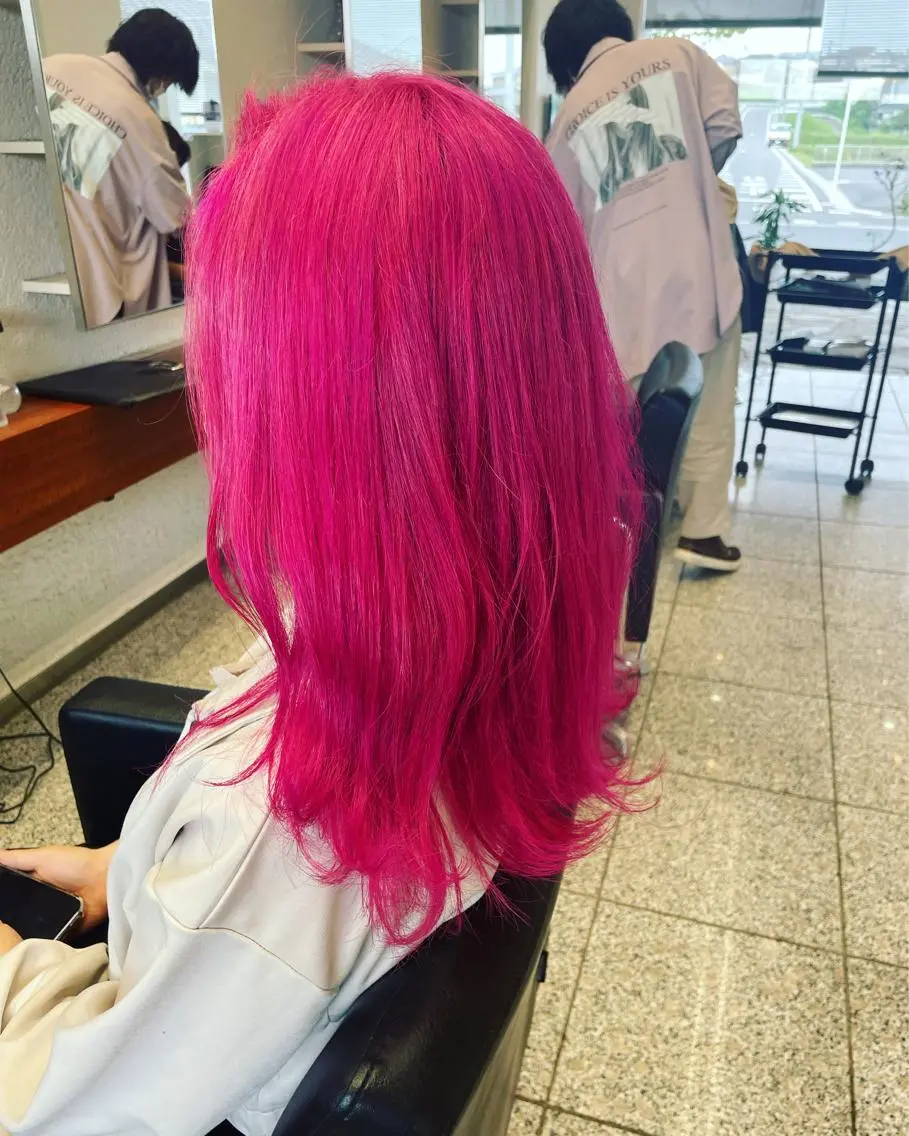 セミロング カラー ヘアアレンジ ピンクカラー ヘアカラー 🦄カラー指名No. 1 hayane🦄のヘアスタイル
