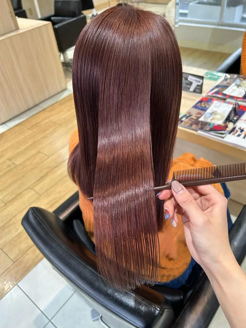 ロング カラー ケアカラー 髪質改善 富永 美玖のヘアスタイル