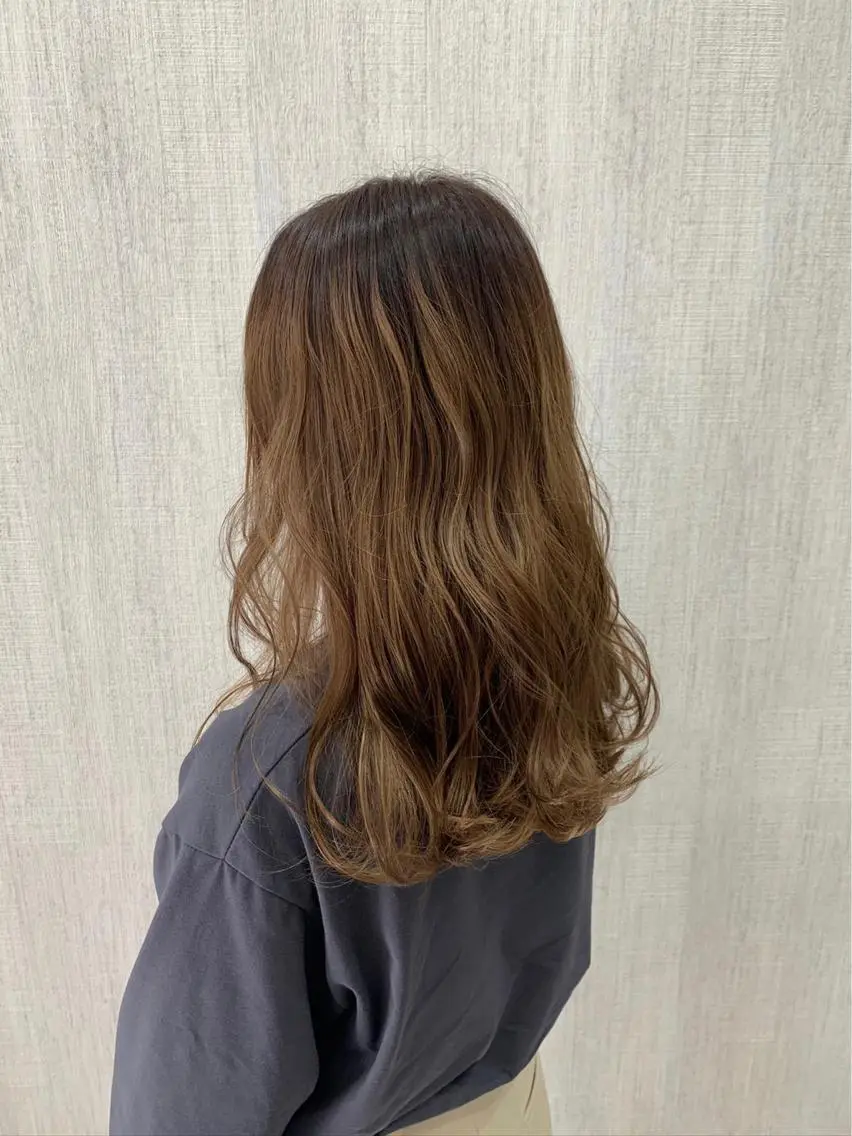 ロング ヘアカラー トリートメント 店長✨レイヤー✖️ 髪質改善✖️韓国ヘアのヘアスタイル