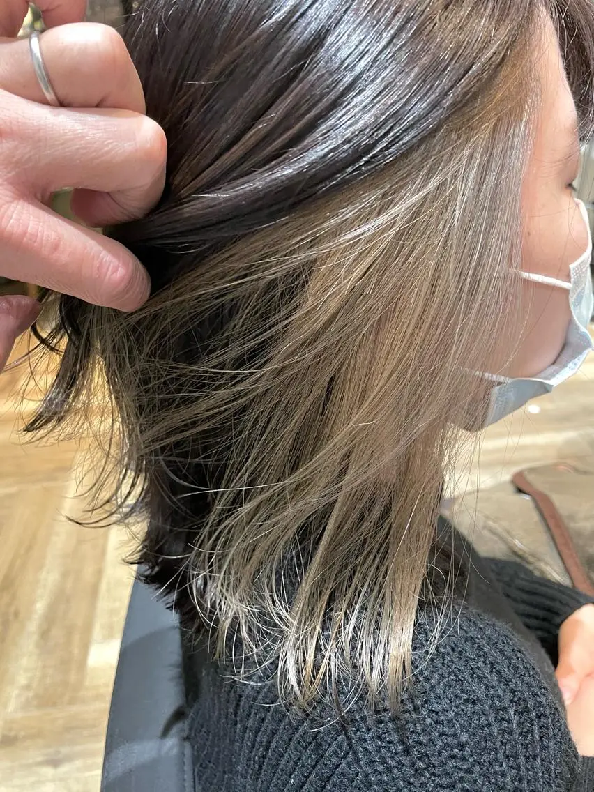 ショート カラー 大橋 拓実のヘアスタイル