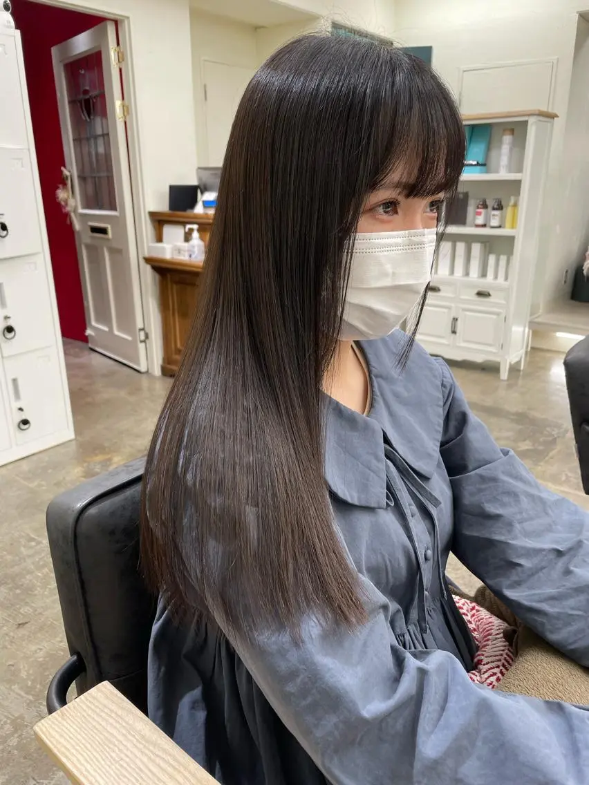 ロング カラー 水田吉亮/髪質改善/ 縮毛矯正/レイヤーのヘアスタイル