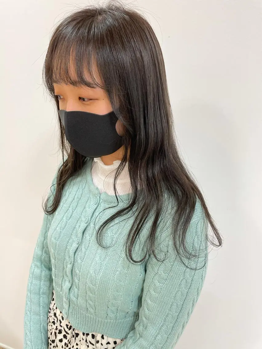 ロング カラー カット ヘアカラー トリートメント 顔まわりカット✄ ベージュカラー🧸のヘアスタイル